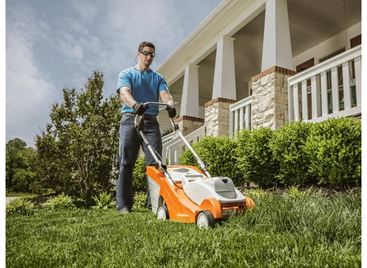 Газонокосарка акумуляторна STIHL RМА 239 (без акб та з/п) Газонокосарка акумуляторна STIHL RМА 239 (без акб та з/п)
