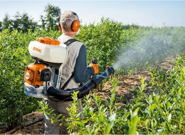 Бензиновий обприскувач Stihl SR 200 Бензиновий обприскувач Stihl SR 200
